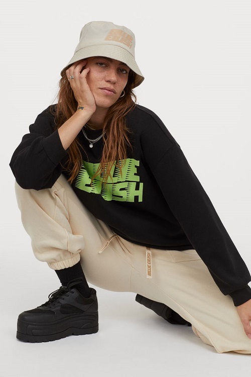 Billie Eilish lanz junto a H M una l nea de merchandising