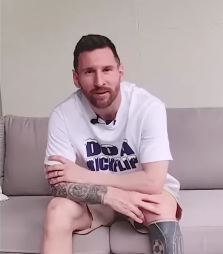 Lionel Messi: ¿Cuánto cuesta la camiseta Louis Vuitton que volvió
