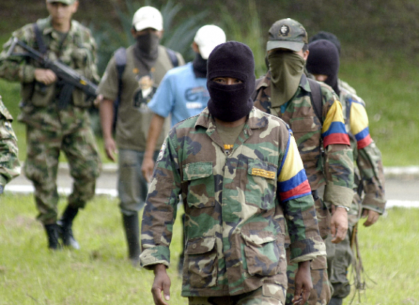 Peligra La Paz En Colombia Enfrentamiento Armado Entre Las Farc Y El